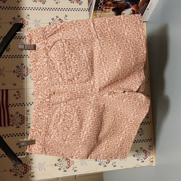 Ann Taylor Loft linen blend shorts Soze 0 - Picture 2 of 3